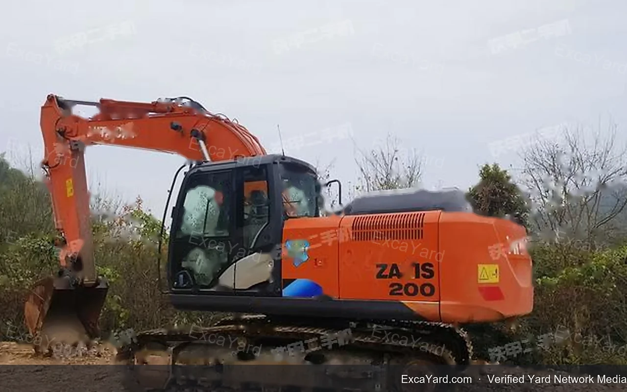 2019 Hitachi ZX2005A