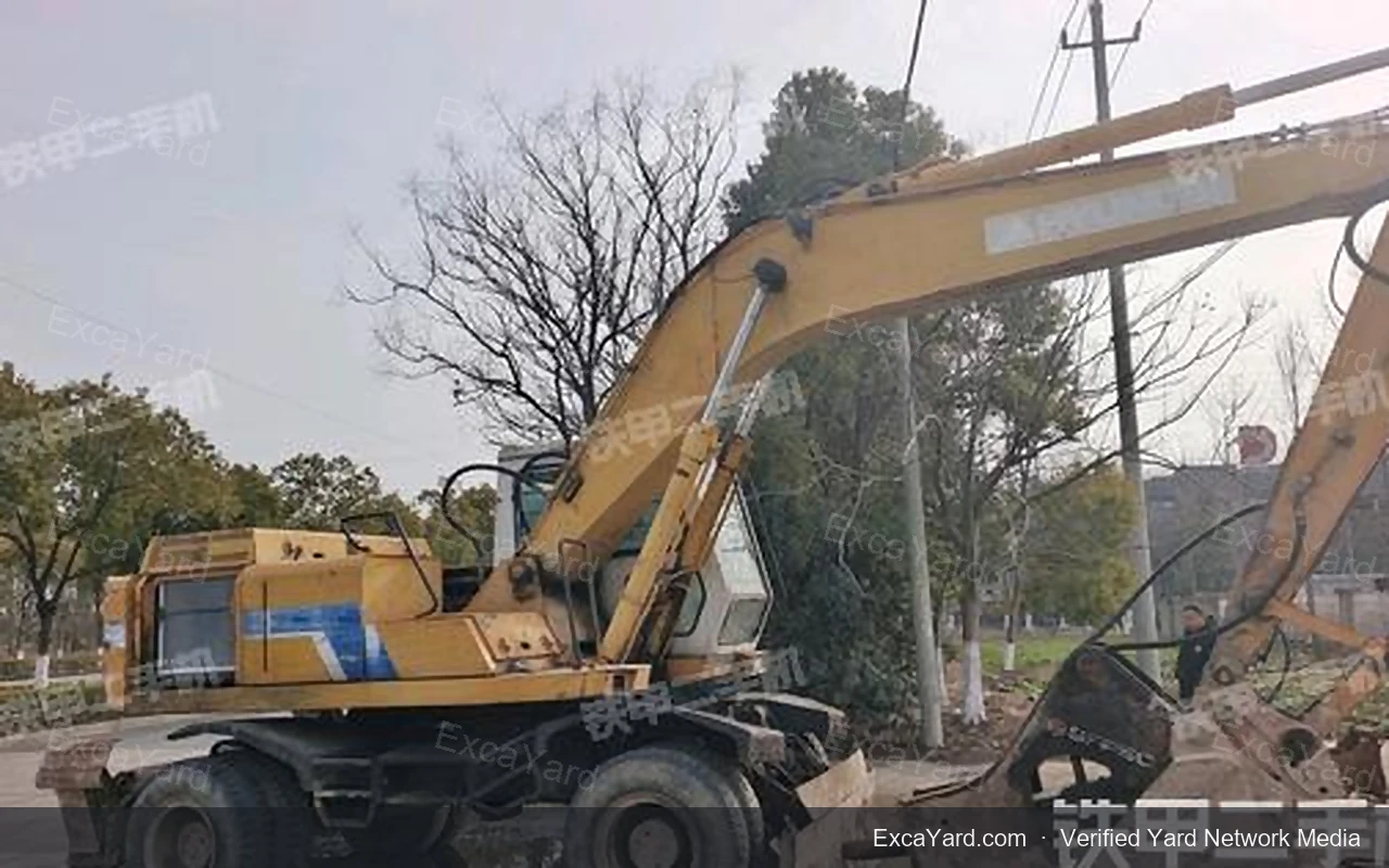 2003 Hyundai R200W3 detail photo 4