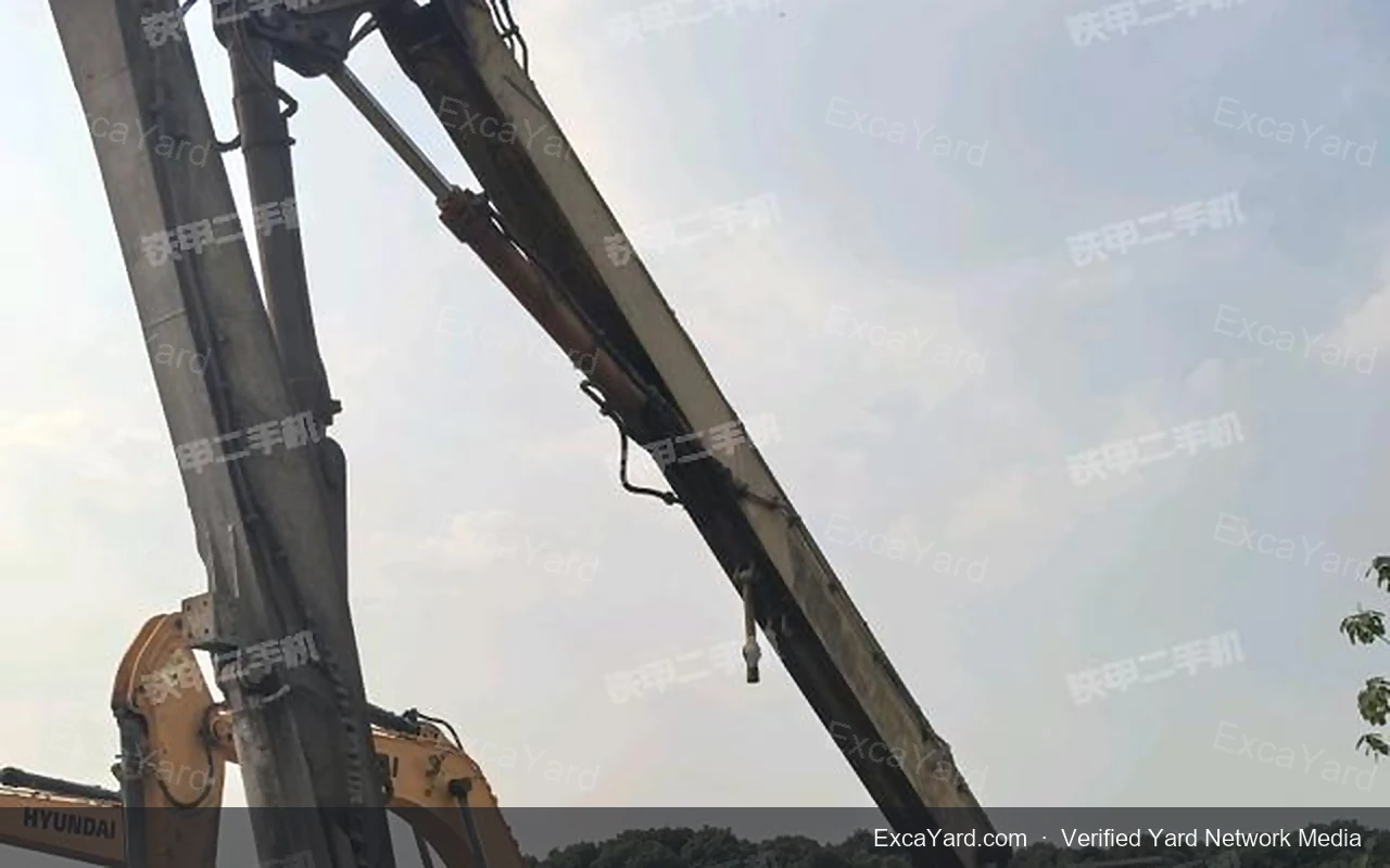 2015 Hyundai R385LC9T