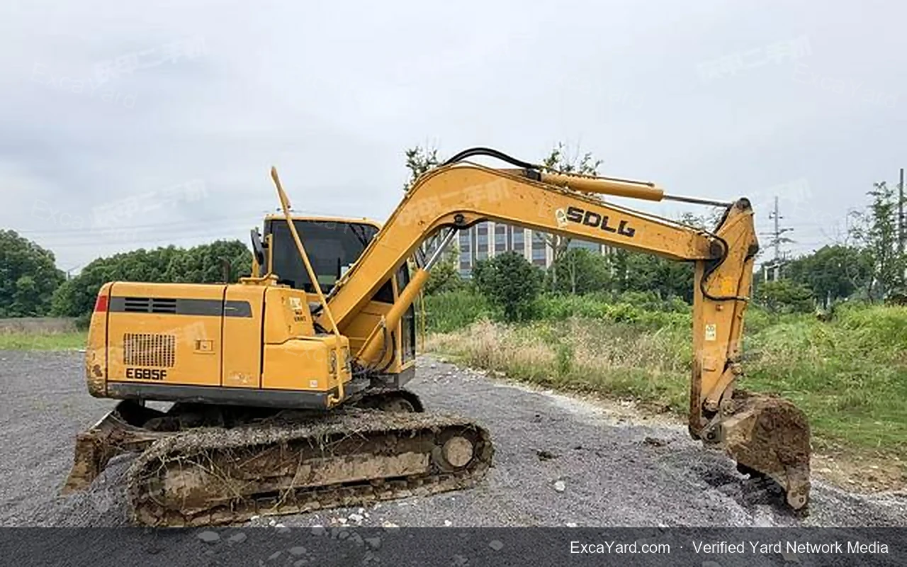 2022 SDLG E675F