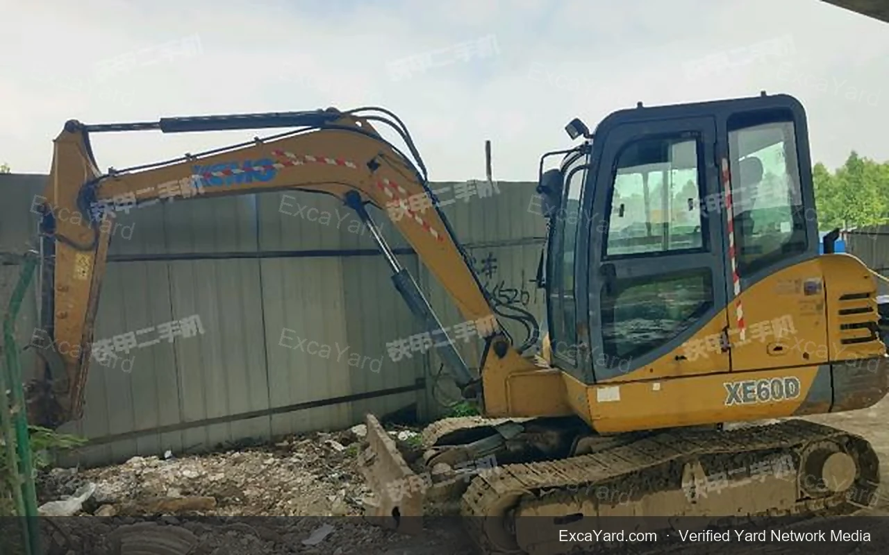 2017 XCMG XE60D