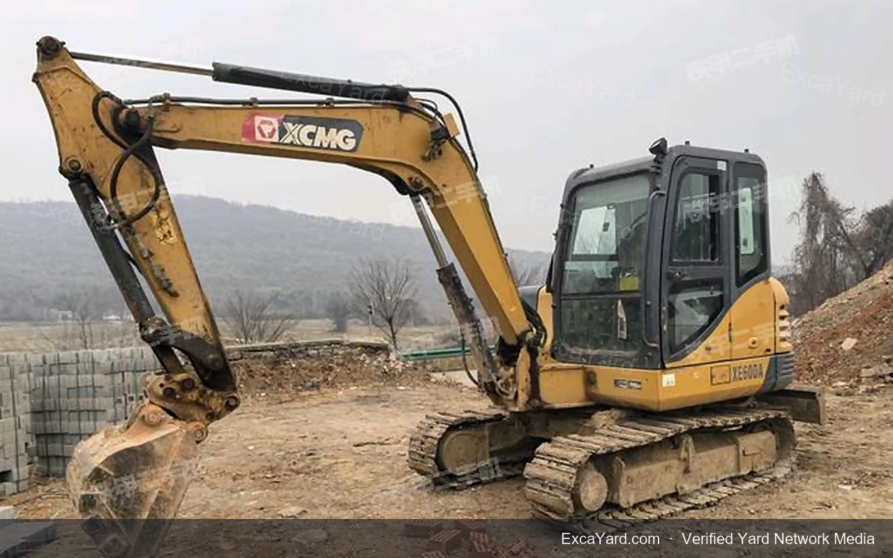 2020 XCMG XE60DA
