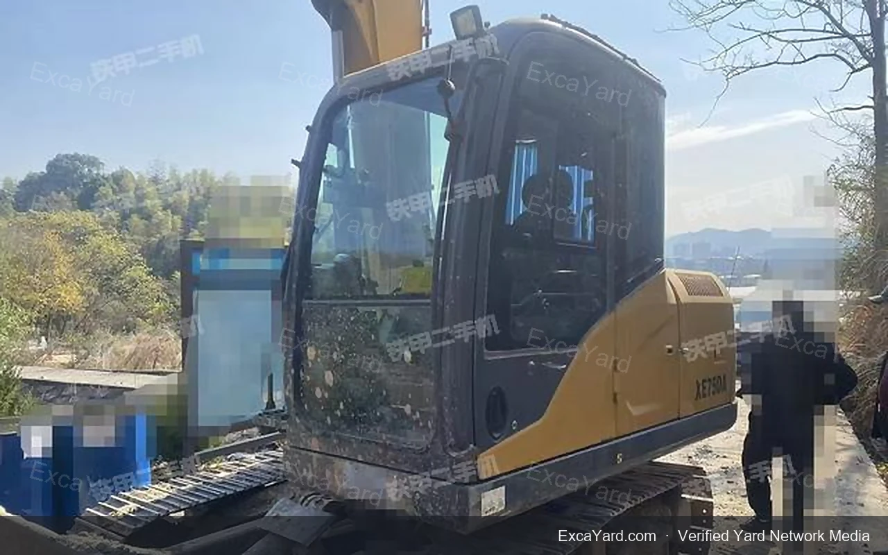 2021 XCMG XE75DA